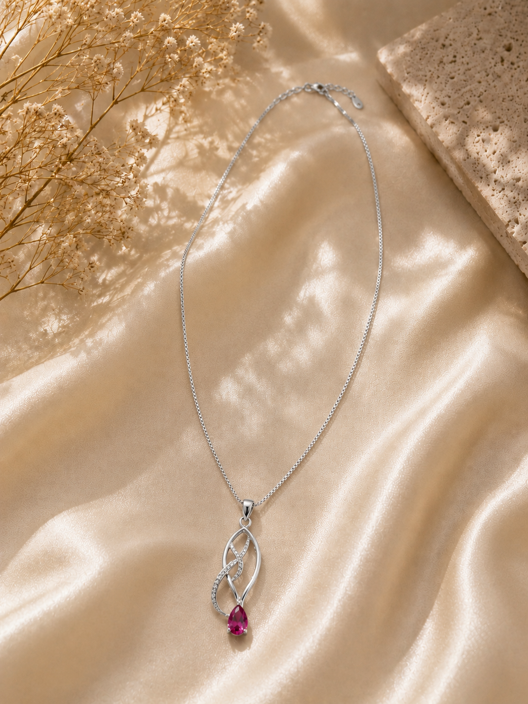 Swish Pendant
