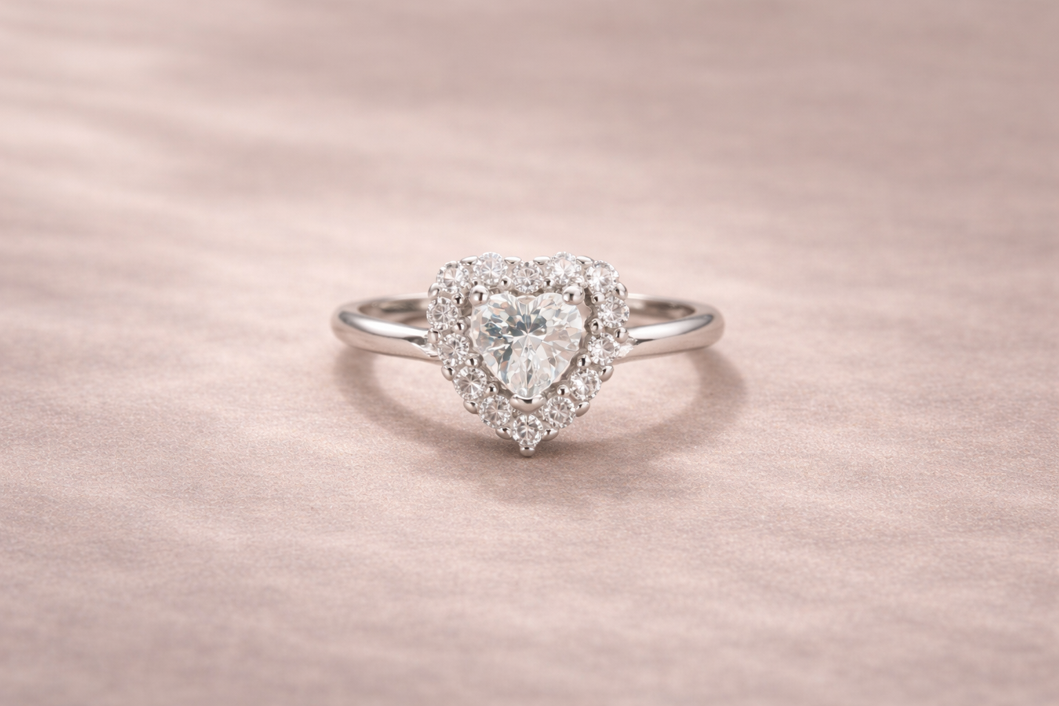 Heartline Ring