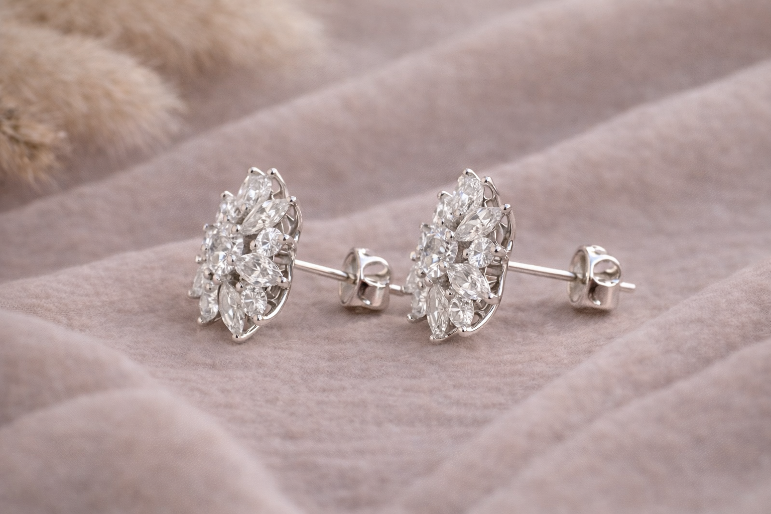 Kiara Studs