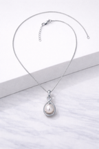 Raindrop Pearl Pendant