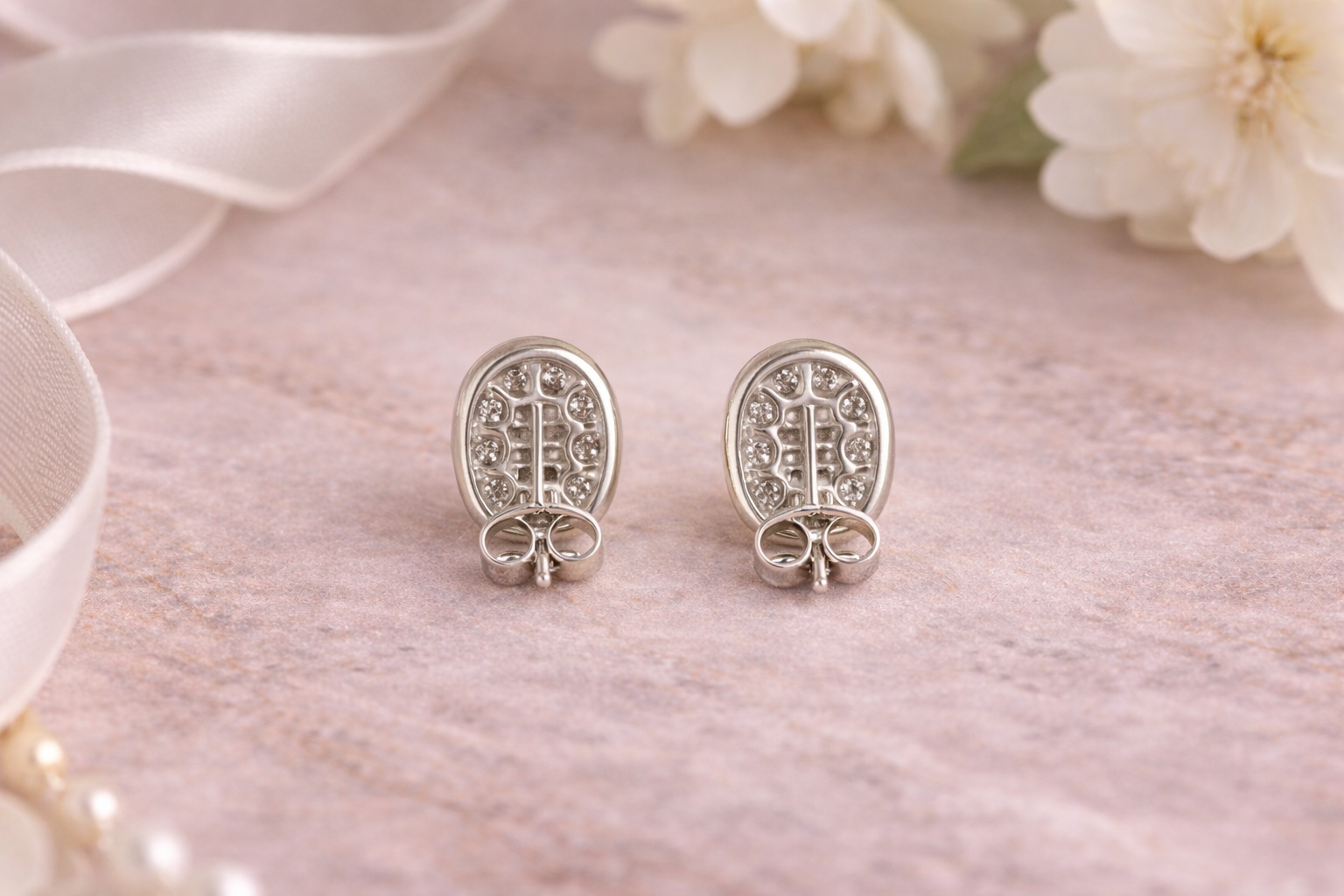 Silver Halo Studs
