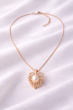 Flora Pearl Pendant
