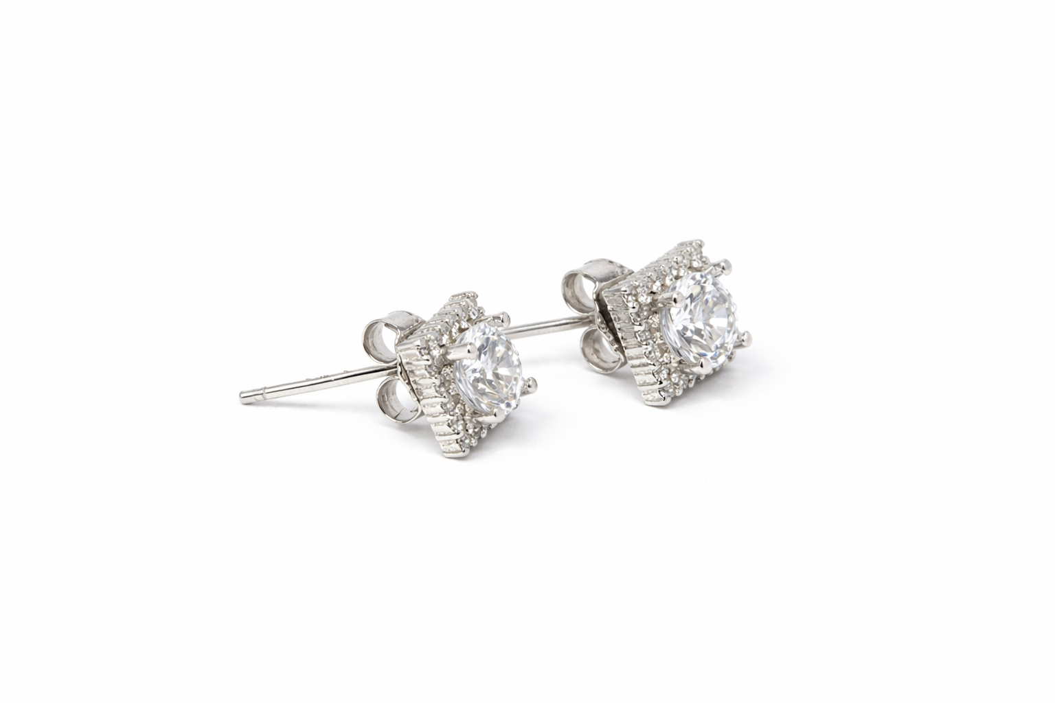 Sparkling Studs
