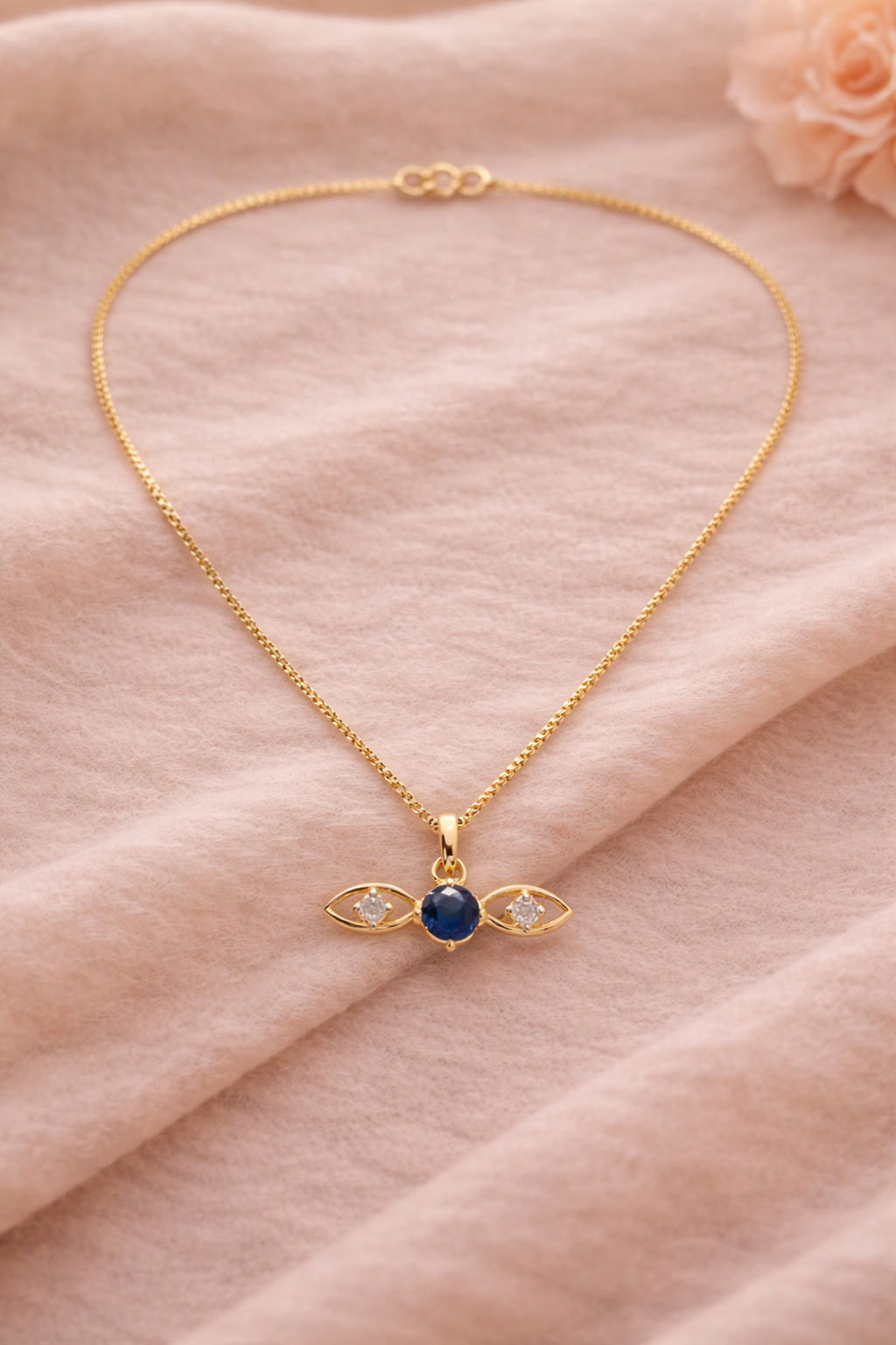 Eye Pendant