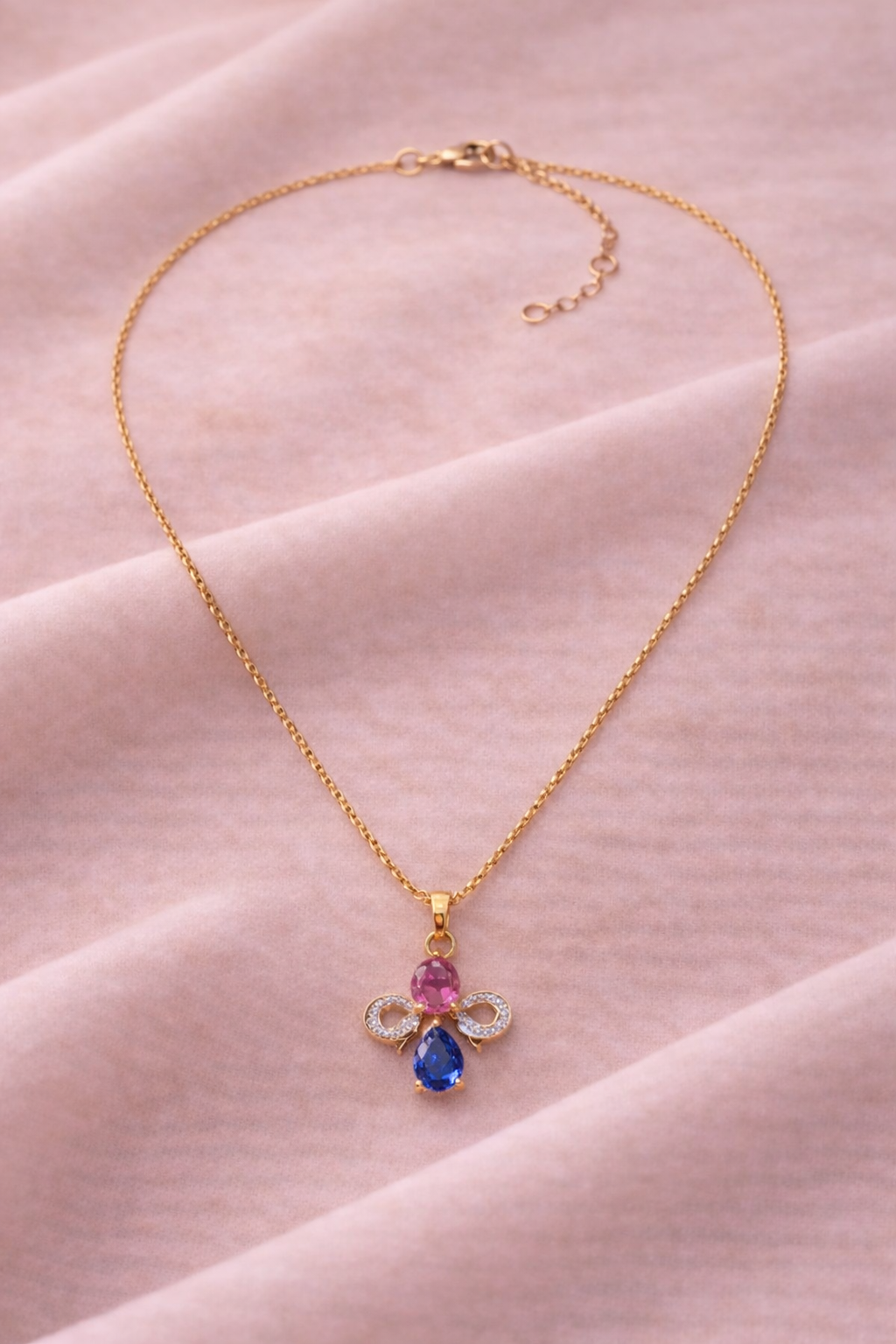 Lady Love Pendant