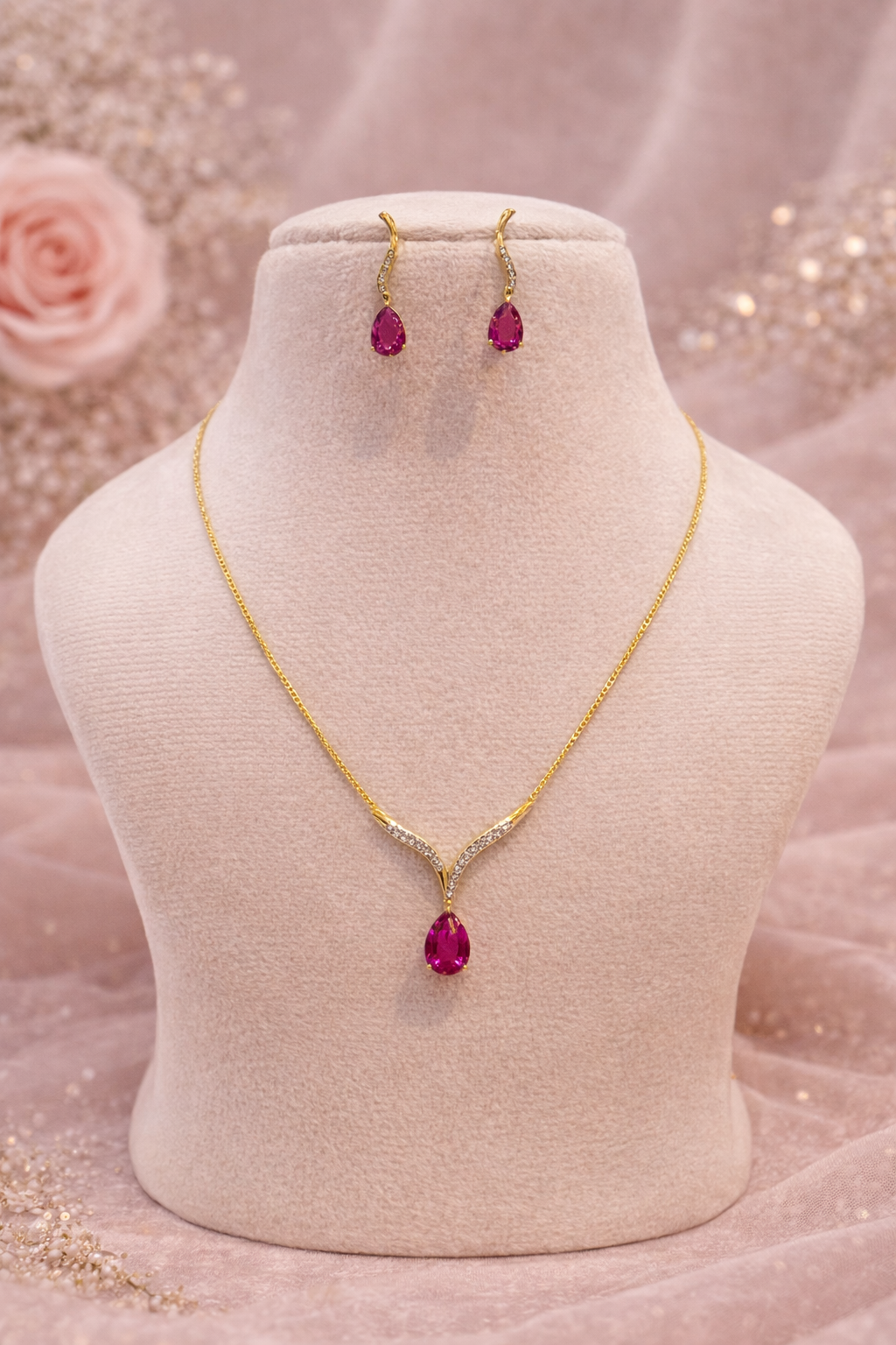 Royal Charm Pendant Set