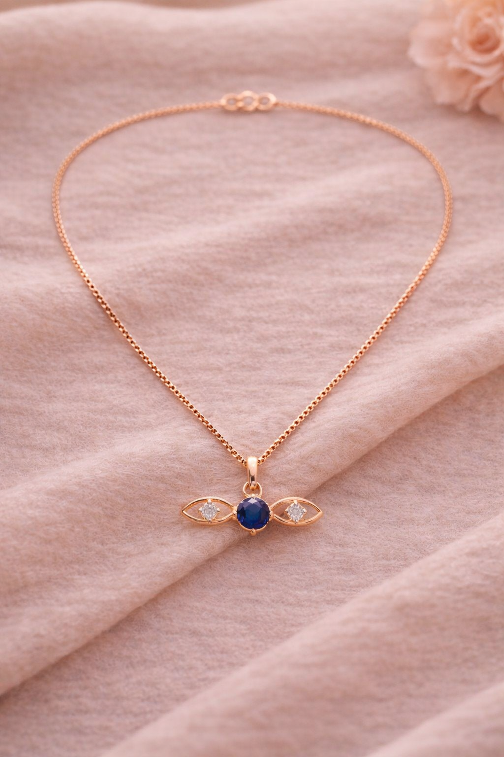Eye Pendant