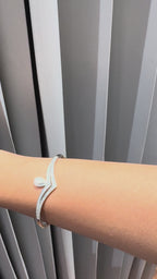 Dewdrop Pear Bracelet