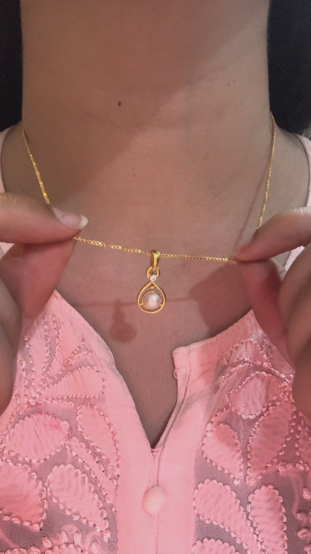 Raindrop Pearl Pendant